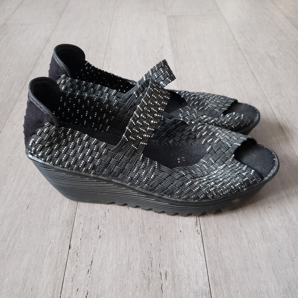 COPY - Bernie Mev Black Halle Wedge Pump Sandals Size 10